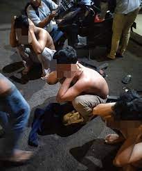 Polisi tangkap tiga remaja di Pancoran yang diduga hendak tawuran