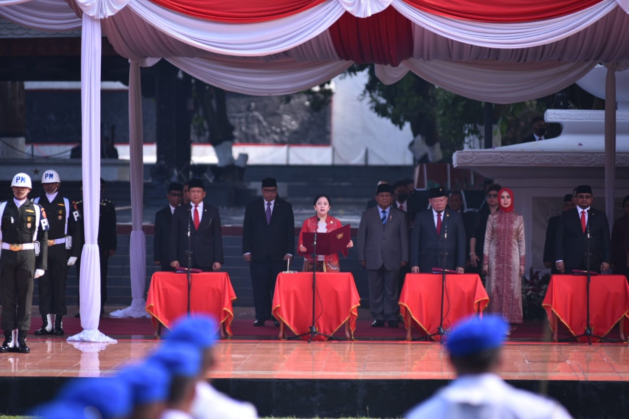 Puan Reads Pledge at the Commemoration Ceremony of the Pancasila Sanctity Day
