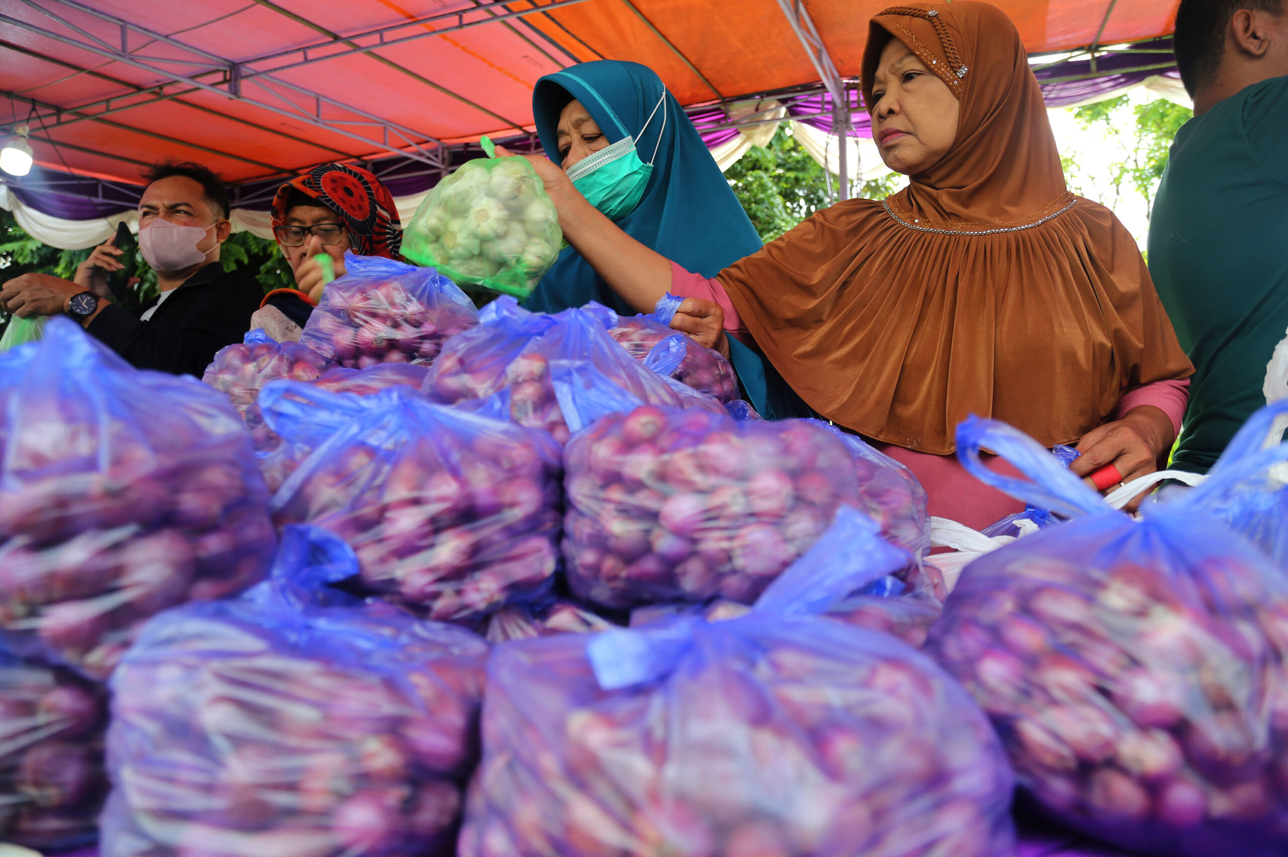 Harga Cabai Rawit Tembus Rp65.400/kg, Telur Ayam Rp32.250/kg