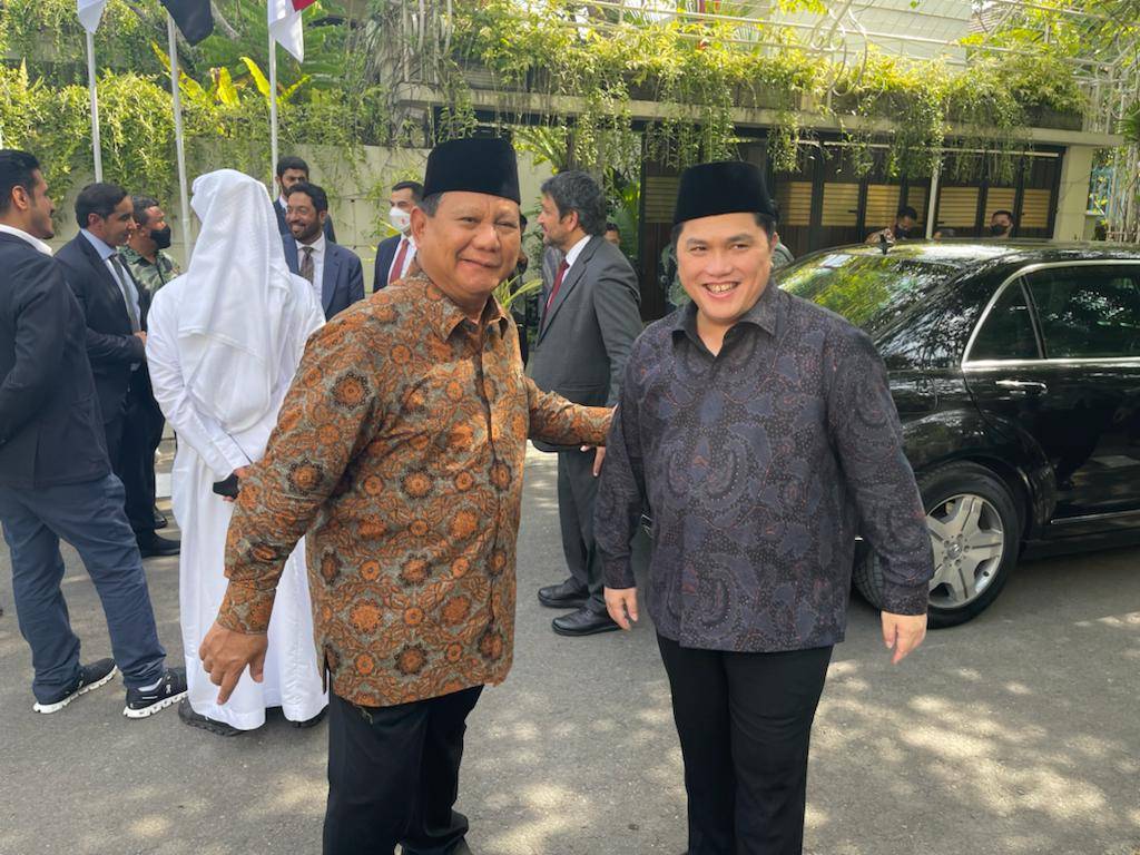 Prabowo dan Erick Thohir Dampingi Presiden Resmikan Masjid
