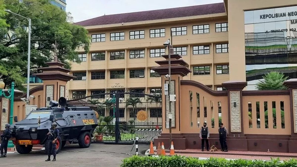 Bantah Ruang Badan Intel Mabes Polri Kebakaran, Kabaintelkam: Korsleting Baterai UPS, Tidak Ada Api