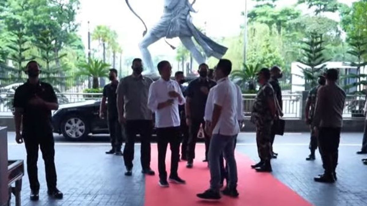 Presiden Jokowi Tiba di Stadion GBK Untuk Menghadiri Nusantara Bersatu