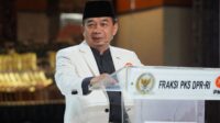 Ketua Fraksi PKS DPR Jazuli Juwaini Instruksikan Aleg PKS Potong Gaji Bantu Korban Gempa Cianjur