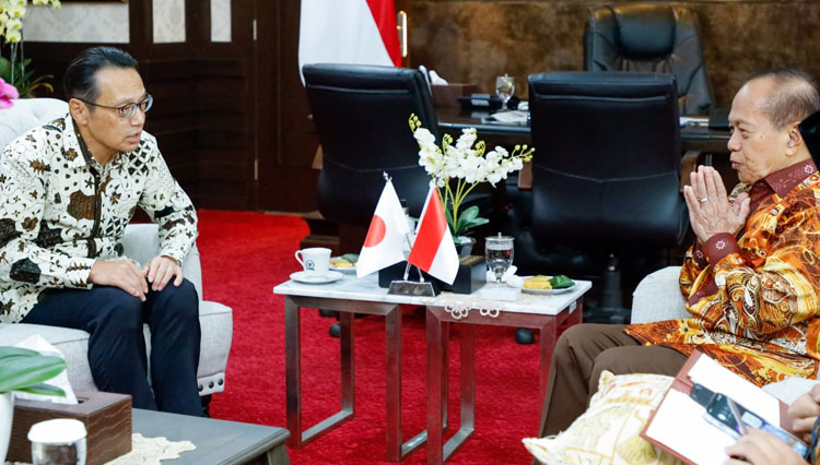 Wakil Ketua MPR, Syarief Hasan: Saya berterima kasih atas Penghargaan dari Pemerintah Jepang