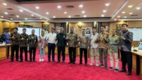 Pimpinan DPR Resmi Kukuhkan Ariawan Jadi Ketua dan Pengurus KWP 2022-2024