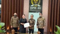Bacakan Surpres Calon Panglima TNI, Puan: Pengganti Jenderal Andika adalah Laksamana Yudo
