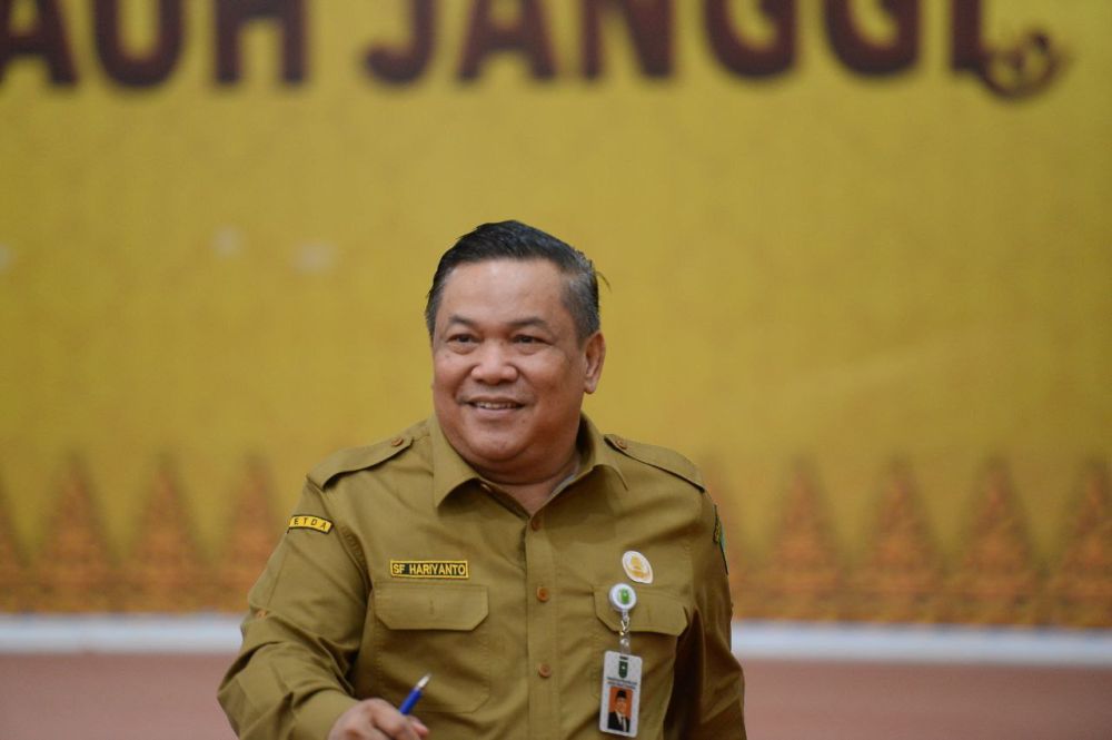Pemprov Riau salurkan bansos Rp1,6 miliar untuk warga tak mampu