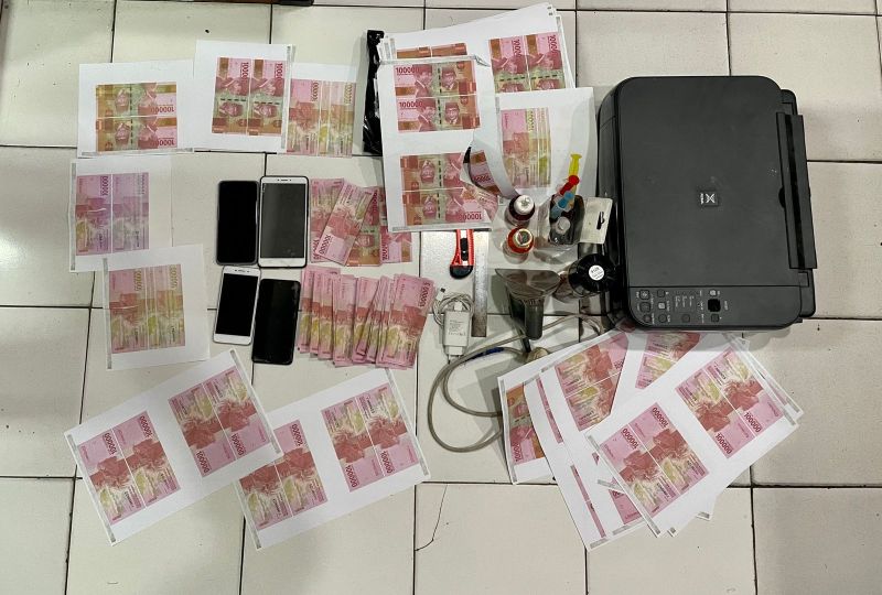 Polisi Tangkap Pembuat Uang Palsu di Bekasi