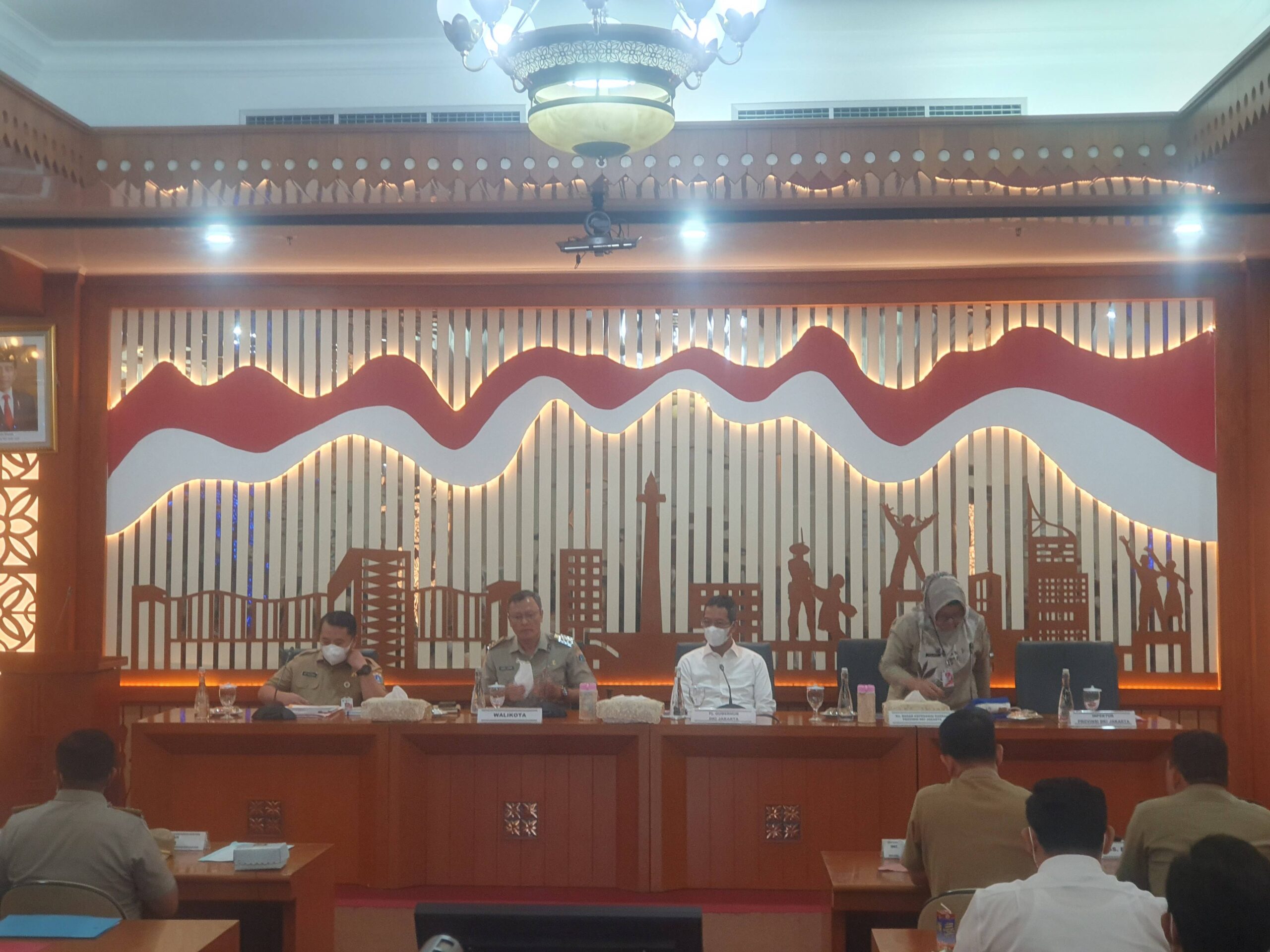 Pj Gubernur DKI Heru Minta Tata Ulang Pasar Tradisional