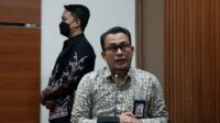 1671798806-Screenshot_20221222-213400_Gallery KPK Kembali Tetapkan Bupati Mamberamo Tengah Tersangka TPPU