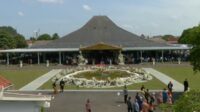 Seniman Lokal dan Tamu Lain Hadir di Sesi 1 Tasyakuran Kaesang dan Erina di Pura Mangkunegaran