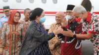 Ganjar Sambut Puan Di Bandara Adi Soemarmo yang Mau Hadiri Pernikahan Kaesang-Erina