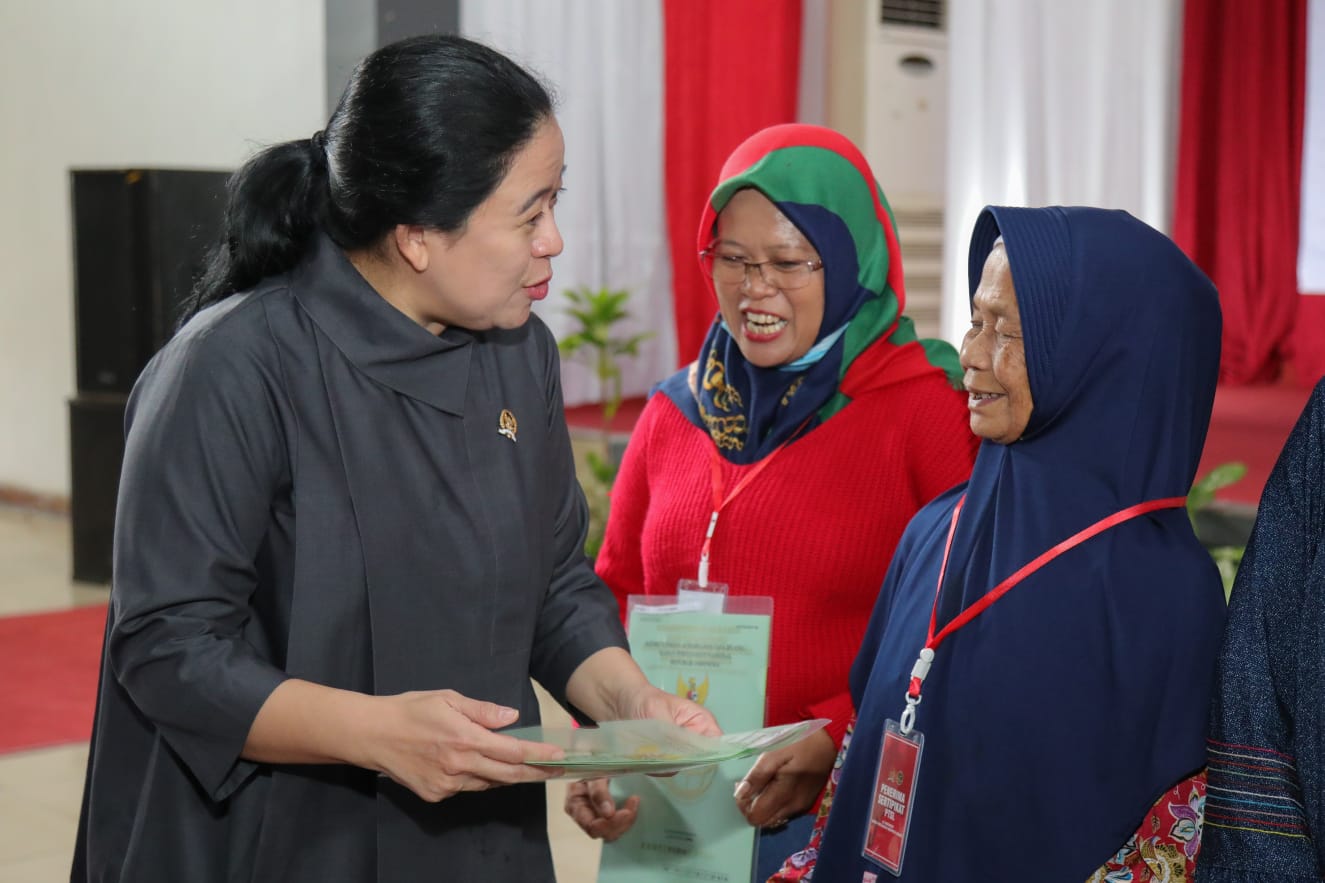Ke Cianjur, Puan Minta Kepengurusan Sertifikat Tanah Warga yang Hilang Akibat Gempa Diperlancar