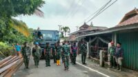 TNI bantu beally ganti jembatan di Prabumulih dihantam banjir