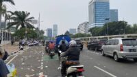 Massa Demo Apdesi Bubar, Arus Lalin Depan DPR Dibuka Kembali