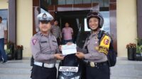 Kapolri Apresiasi Polisi Kalbar Ganjal Bus Gagal Nanjak, Berikan Motor Baru
