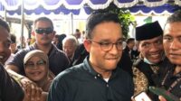 Ternyata Ini Alasan Anies Kini Aktif Live di TikTok