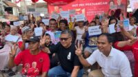 Sekjen PDIP blusukan ke Rusun Tanah Tinggi Jakarta-tanam pohon