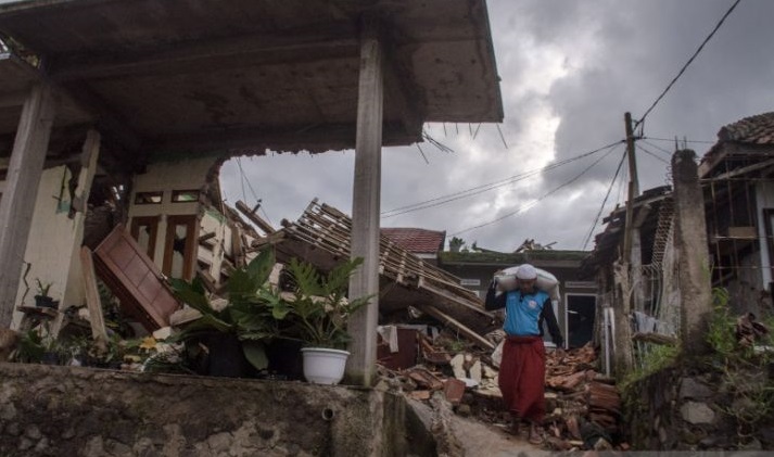 Hingga hari ini Terdata 248 rumah rusak 456 warga mengungsi imbas gempa Sumedang