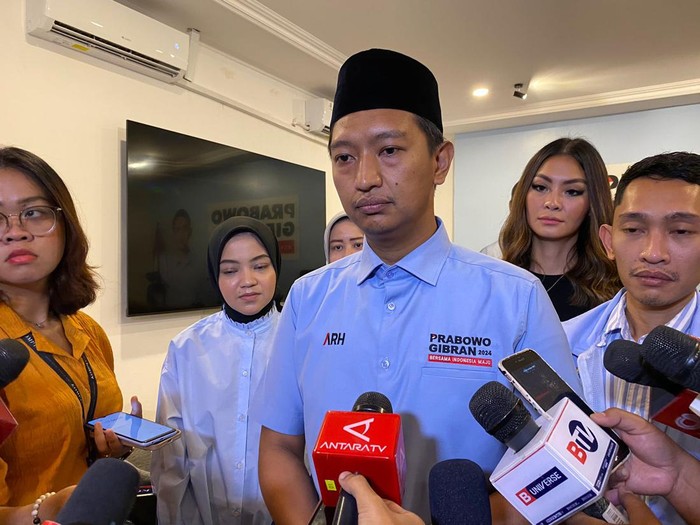 TKN soal Isu Koalisi Kubu Anies dan Ganjar: Grassroot-nya Mesra dengan 02