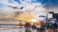 Pesawat Japan Airlines Tabrakan dengan Pesawat Lain di Bandara Haneda
