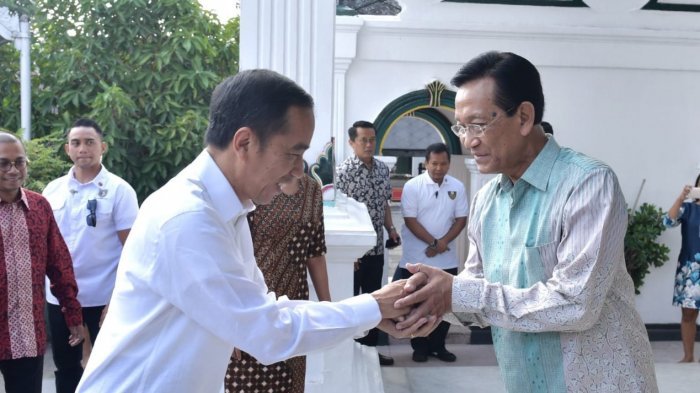 Jokowi dan Sri Sultan Hamengkubuono bertemu