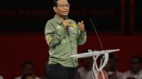 Fahri Hamzah: Tak Pantas Mahfud Kriritk Pemerintah, Kalau Masih Jadi Pembantu Presiden!