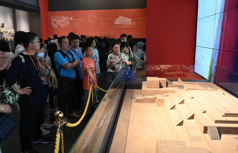 Tim arkeolog temukan bengkel pembuatan tembikar kuno di Shaanxi, China