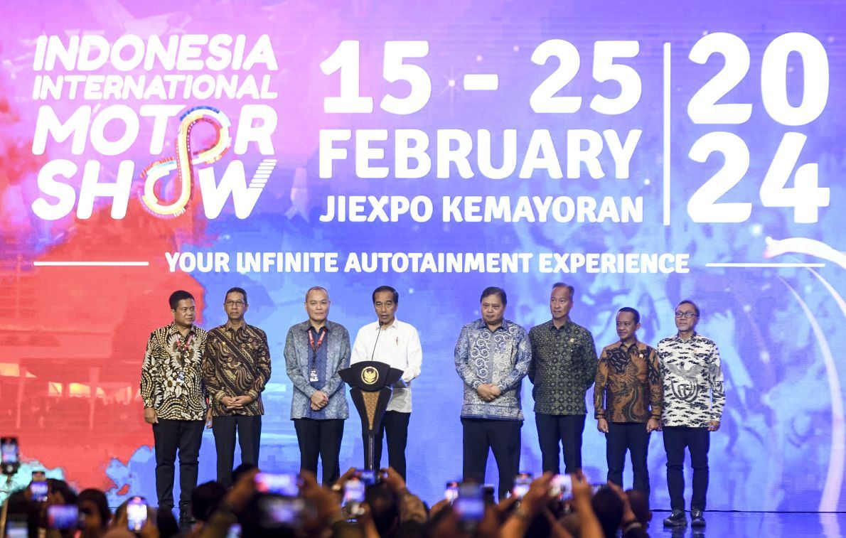 Airlangga sebut Cherry hingga VinFast akan investasi mobil listrik