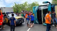 Tiga penumpang tewas akibat bus terguling di Bukit Bego