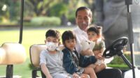 Jokowi bagikan momen momong cucu di media sosial Presiden Jokowi bagikan momen momong cucu di media sosial