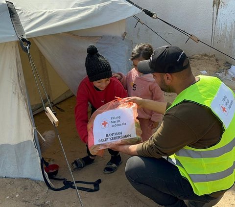 PMI kembali distribusikan paket kebersihan ke pengungsi di Rafah Gaza