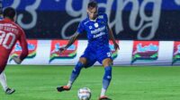 Kalahkan PSIS 3-0, Persib Naik Peringkat Dua