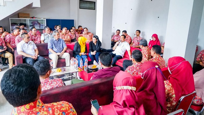 Bamsoet Sebut Pentingnya Kesejahteraan Perawat & Guru Honorer