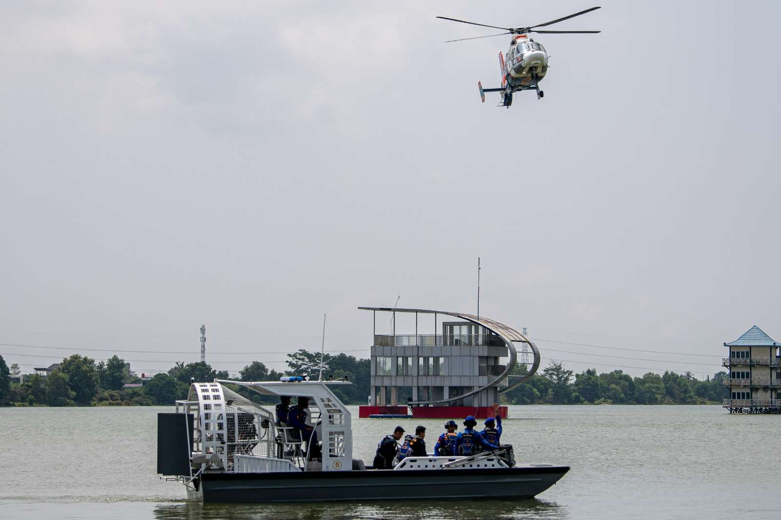 Helikopter Logistik Milik Kontraktor PT WBN Dilaporkan Hilang