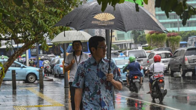 BMKG: Waspada Hujan Ringan Merata di Akhir Pekan