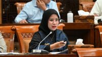 Anggota_Komisi_X_DPR_RI_Ratih_Megasari_Singkarru_dalam_Rapat_Kerja_Komisi_X_dengan_Menteri_Pariwisat20240313171116 Belajar dari Taylor Swift, Indonesia Perlu Jajaki Peluang Kolaborasi Konser Musik Internasional