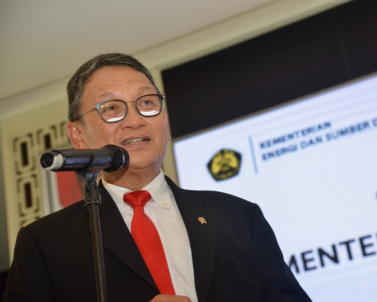 Arifin Tasrif menteri ESDM