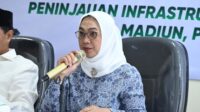 Ketua Tim Kunjungan Kerja Spesifik Komisi V DPR RI Sadarestuwati saat memimpin Kunjungan Kerja Komisi V ke Madiun, Jawa Timur,
