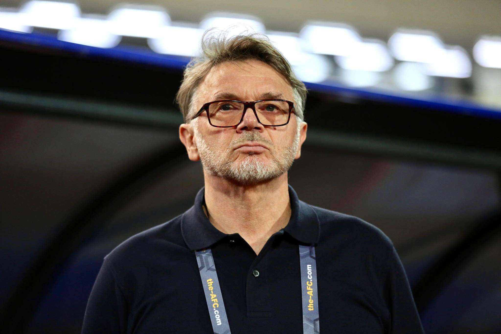Philippe Troussier Buka Suara usai Dipecat Timnas Vietnam