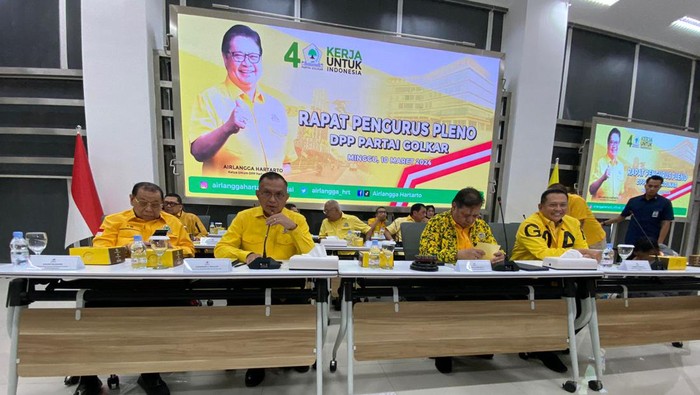 Airlangga Hartarto Dan Elit Partai Hadiri Rapat Pleno Golkar Sore Ini