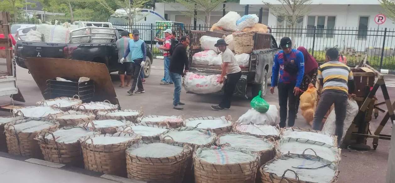 Ekspor dan Wisata Hidupkan Pos Lintas Batas Entikong