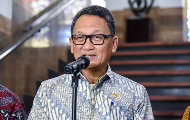 Menteri ESDM: 585 IUP dibatalkan pencabutannya per 14 Maret 2024
