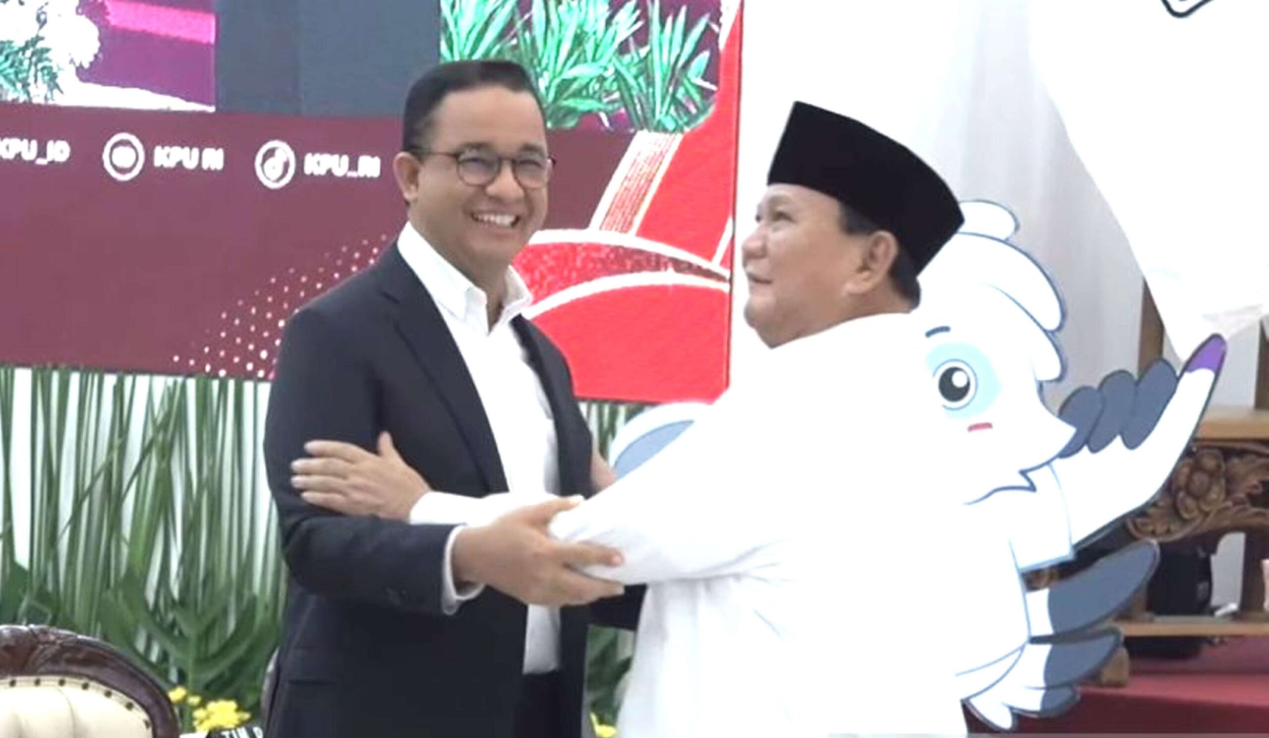 Anies-Cak Imin Dipuji Warganet karena Hadir di Penetapan KPU