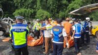 6 Jenazah Kecelakaan Maut KM 58 Tol Cikampek Dalam Kondisi Utuh, Seorang Korban Terindentifikasi