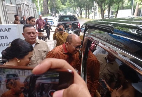 Rosan Roeslani hanya lima menit sambangi rumah Megawati