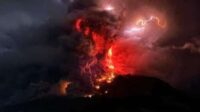 Enam Gunung Erupsi Bersamaan, Ini Penjelasan Pusat Vulkanologi