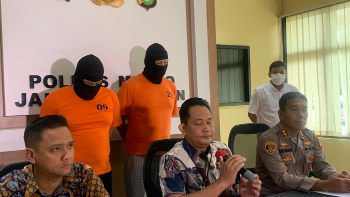 Barang Bukti Kasus ABG Tewas di Hotel: 3 Pucuk Senpi hingga Alat Bantu Seks