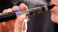 Pergeseran Tren, Rokok Elektronik Lebih Digemari Remaja