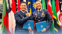 Dua Perwira TNI AU ini Tuntaskan Pendidikan Squadron Officer School di AS
